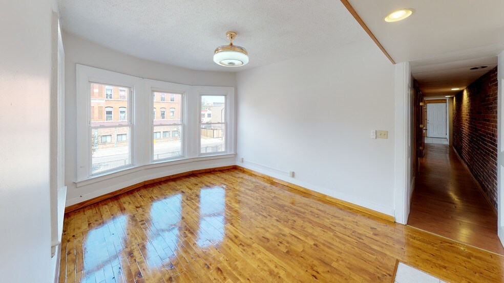 68-74 Days Park, Buffalo, NY à vendre - Numérisation 3D Matterport – Image 2 sur 22