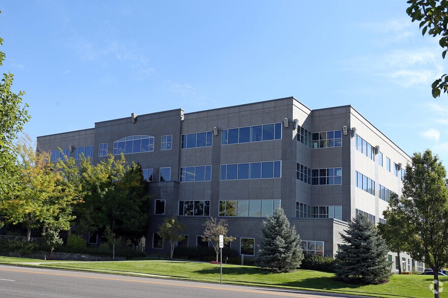 500 N Market Place Dr, Centerville, UT à louer - Photo de l’immeuble – Image 2 sur 7