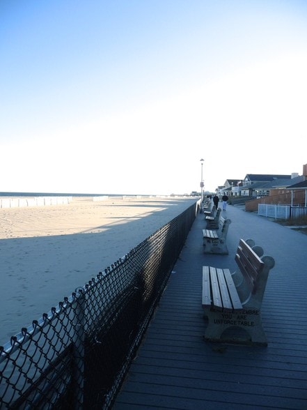 516 Bay Ave, Point Pleasant Beach, NJ à louer - Photo de l’immeuble – Image 3 sur 4