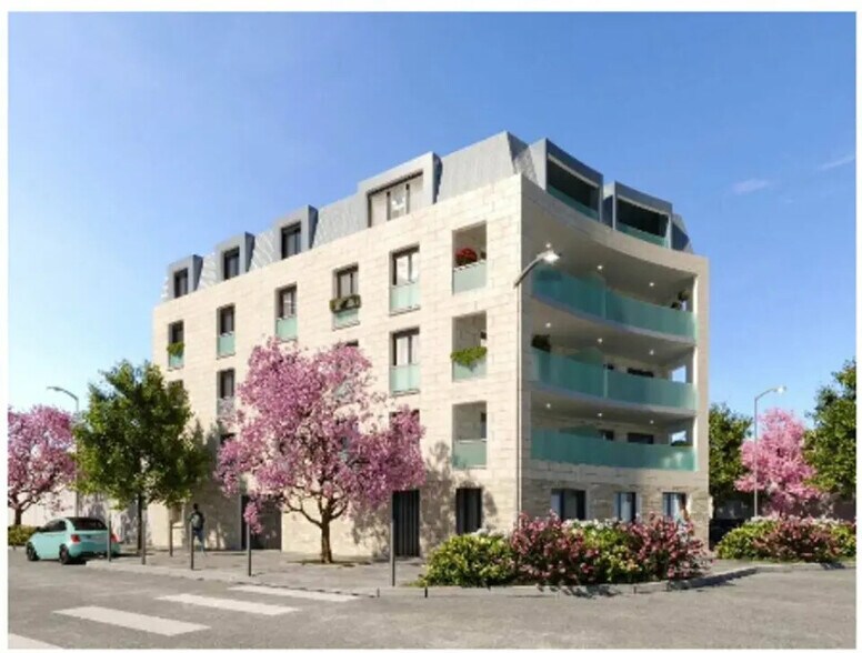 Bureau dans Reims à vendre - Photo de l’immeuble – Image 2 sur 5