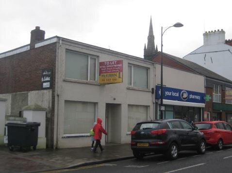 136 High St, Holywood à louer Photo principale– Image 1 sur 2