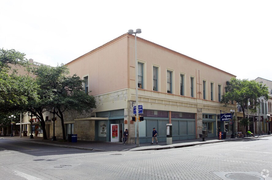 403-405 E Commerce St, San Antonio, TX à louer - Photo principale – Image 1 sur 5