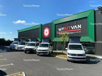 Plus de détails pour Local d'activités à louer