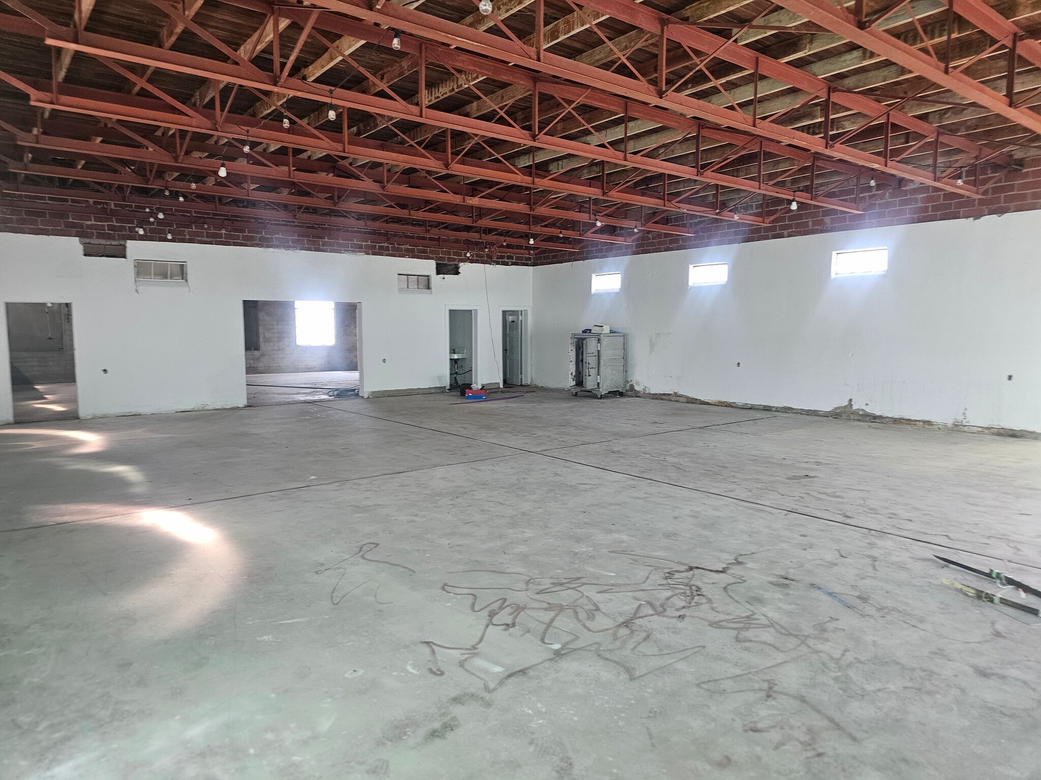 1220 Mineral Wells Hwy, Weatherford, TX à vendre Photo intérieure– Image 1 sur 8