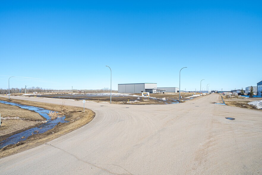 6926 66 St, Lloydminster, AB à vendre - Photo de l’immeuble – Image 3 sur 5