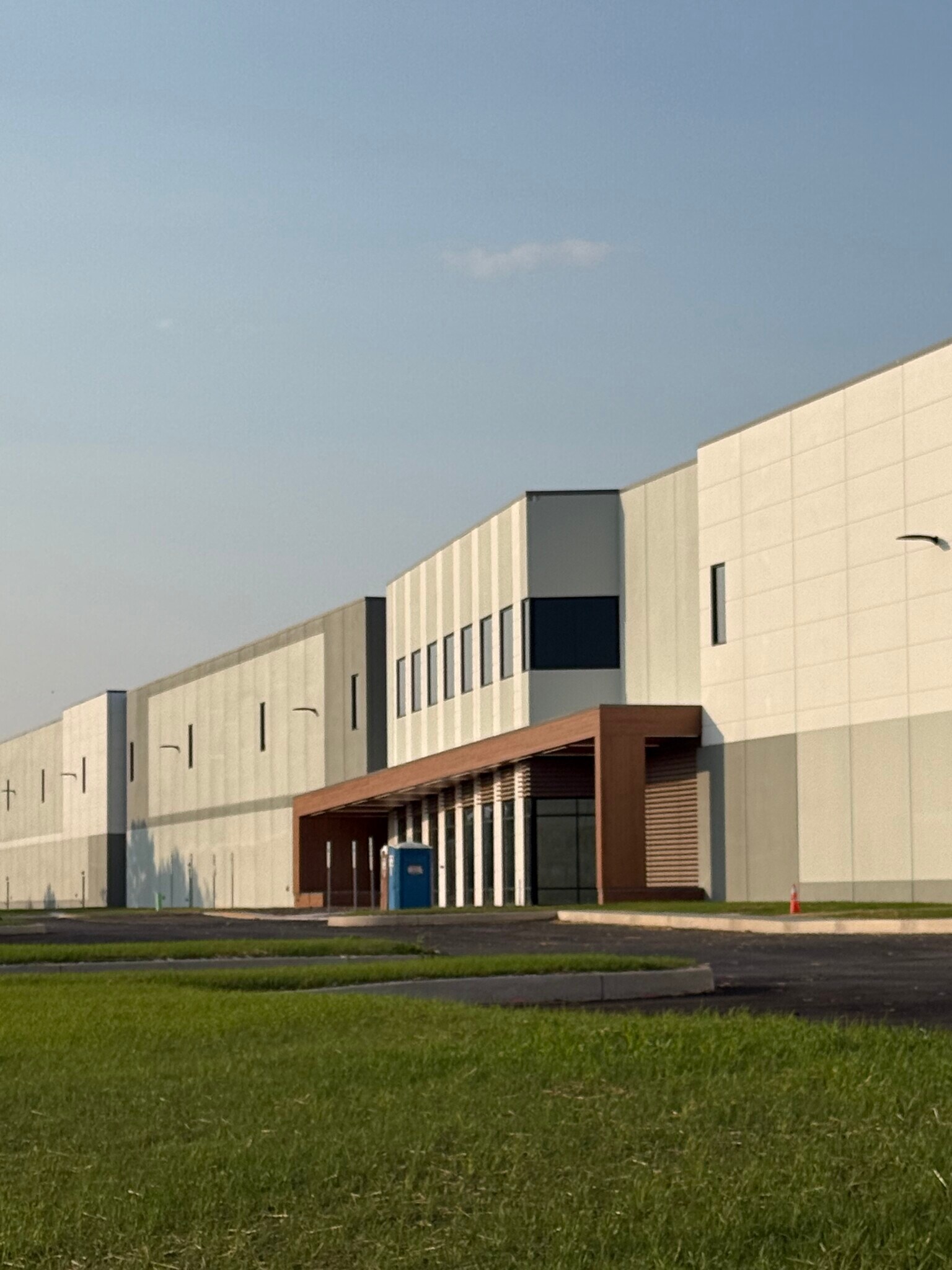 Silver Spring Route 11-Building 1, Mechanicsburg, PA à louer Photo intérieure– Image 1 sur 2