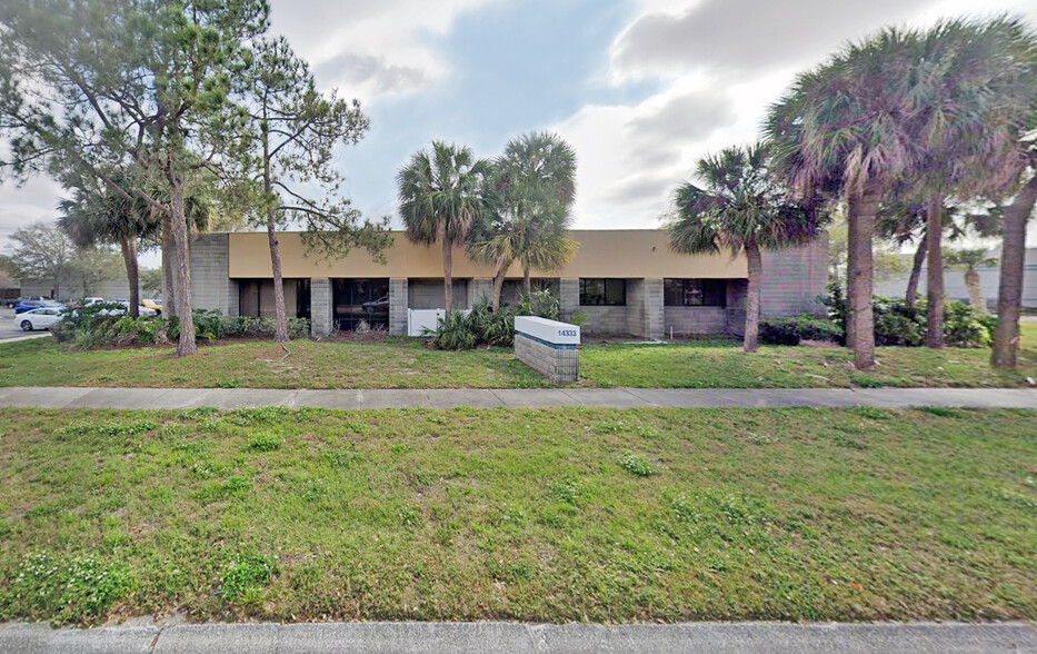 14333 58th St N, Clearwater, FL à vendre - Photo de l’immeuble – Image 2 sur 7
