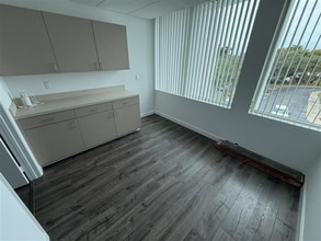 8895 N Military Trl, Palm Beach Gardens, FL à louer Photo intérieure– Image 2 sur 8