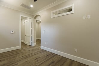 17820 Mound Rd, Cypress, TX à louer Photo intérieure– Image 2 sur 12