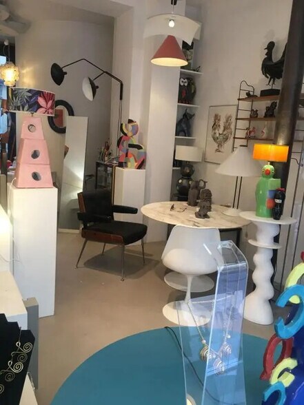 Local commercial dans Paris à vendre - Photo intérieure – Image 3 sur 11