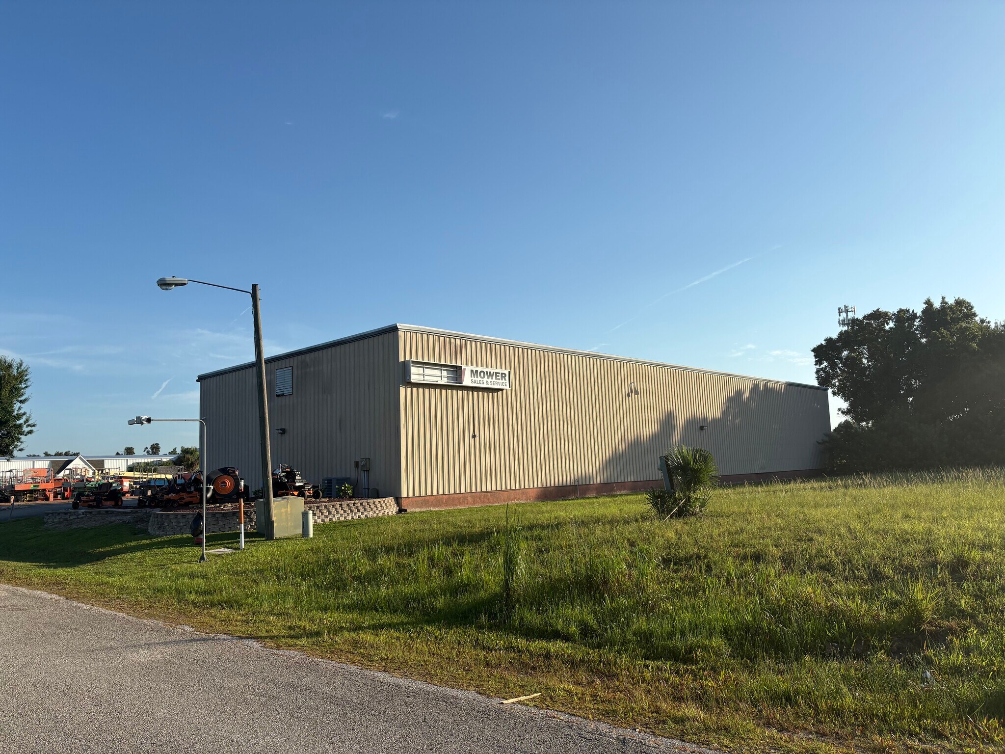 5432 Constitutional Ave, Punta Gorda, FL à vendre Photo de l’immeuble– Image 1 sur 2