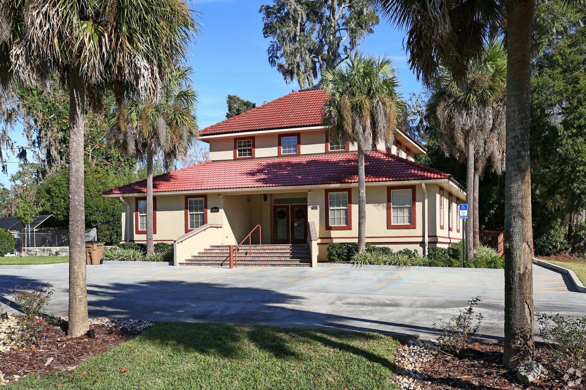 161 NW Lake Jeffery Rd, Lake City, FL à louer Photo principale– Image 1 sur 5