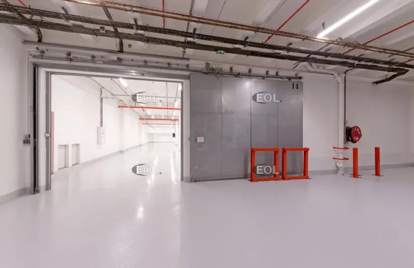 Local d’activités dans Paris à louer - Photo de l’immeuble – Image 2 sur 12