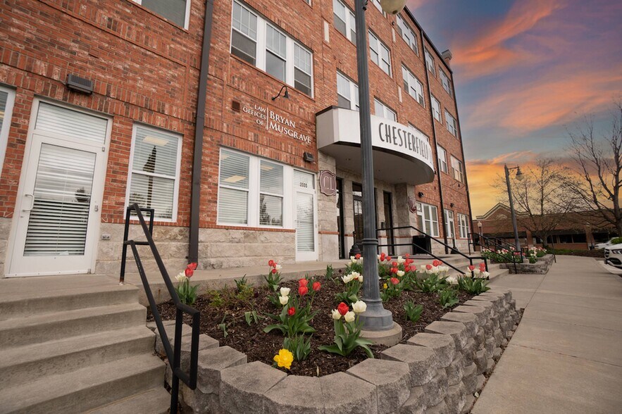 2005 W Chesterfield Blvd, Springfield, MO à louer - Photo de l’immeuble – Image 1 sur 54