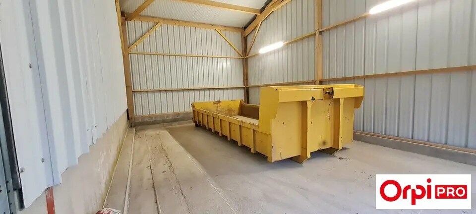 Industriel/Logistique dans Pordic à louer Photo intérieure– Image 1 sur 4