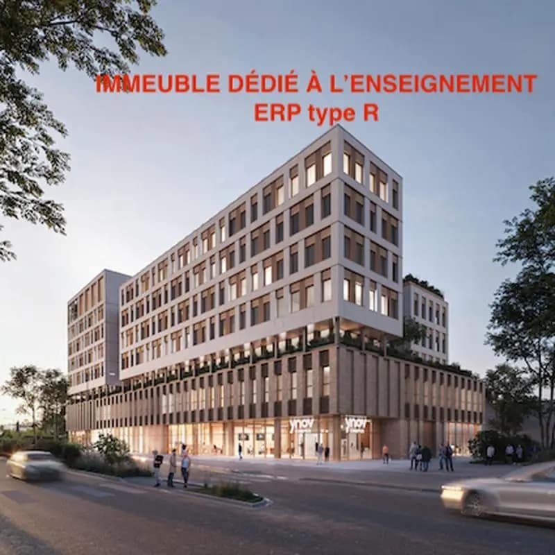 Bureau dans Rouen à louer Photo de l’immeuble– Image 1 sur 5