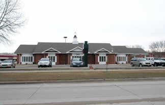 Plus de détails pour 3101 N Broadway, Fargo, ND - Bureau/Local commercial à louer