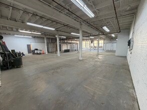 207-229 42nd St, Brooklyn, NY à louer Photo intérieure– Image 2 sur 8