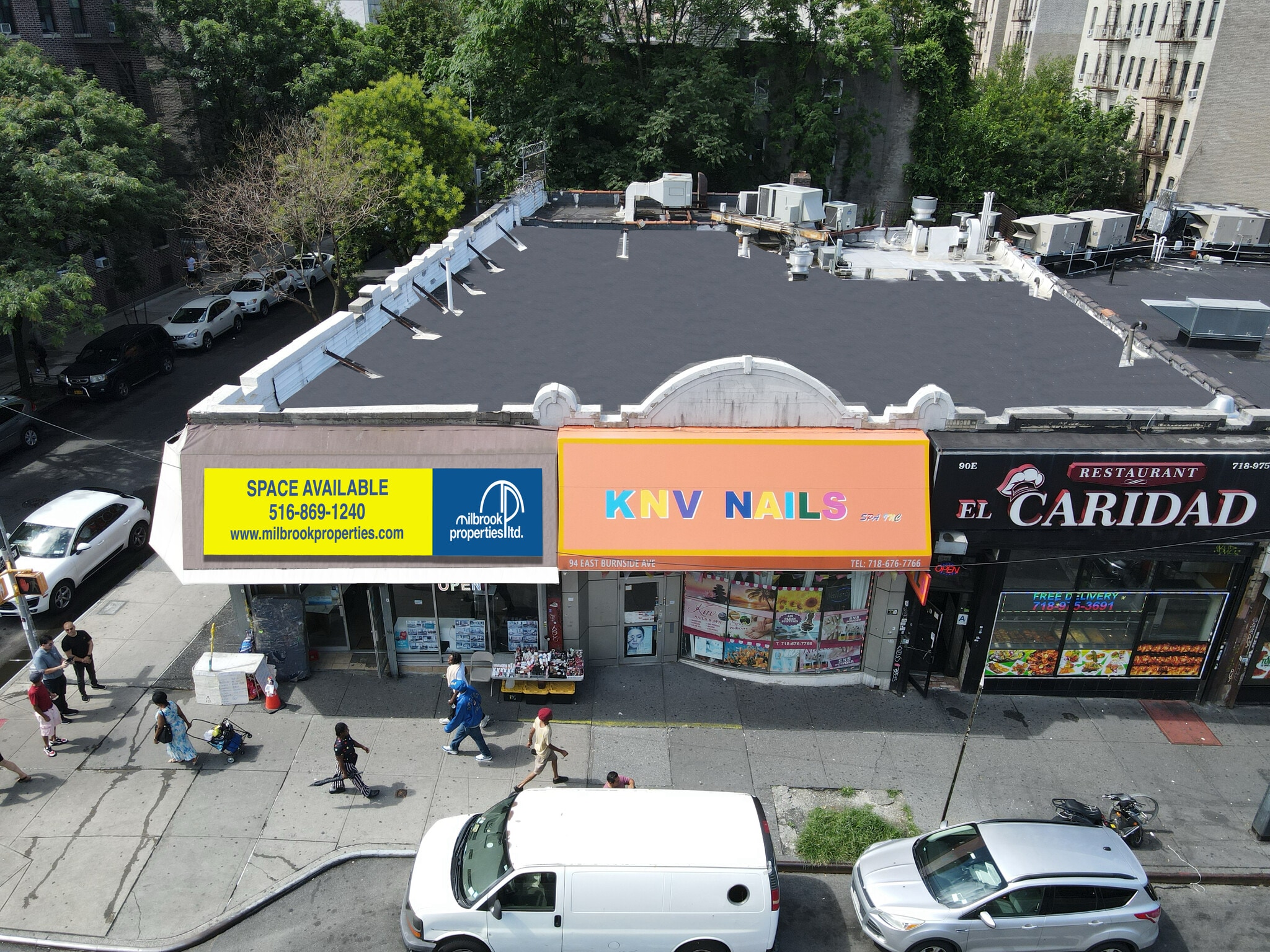 68-98 E Burnside Ave, Bronx, NY à louer Photo intérieure– Image 1 sur 12