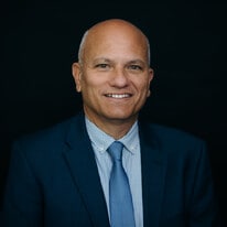 Robert Julia