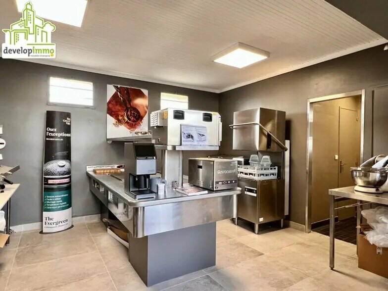 Local commercial dans Caen à louer - Photo de l’immeuble – Image 2 sur 5