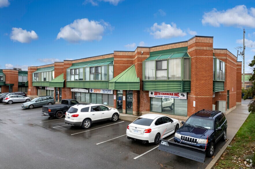 140 Regina Rd, Vaughan, ON à louer - Photo de l’immeuble – Image 2 sur 5