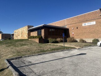 Plus de détails pour 1419-1423 Strassner Dr, Brentwood, MO - Industriel/Logistique à louer