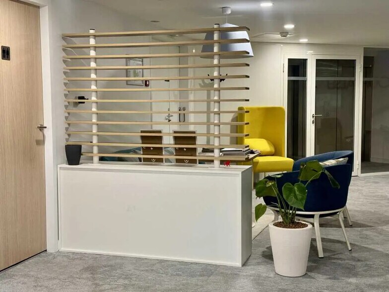 Bureau dans Lyon à louer - Photo de l’immeuble – Image 3 sur 13