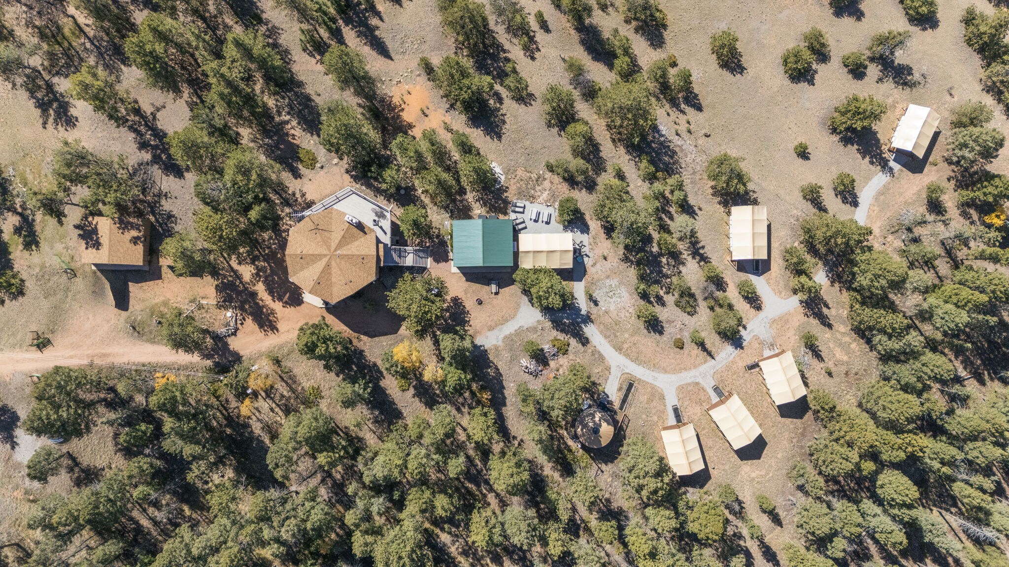 247 Pinewood Rd, Florissant, CO à vendre Photo principale– Image 1 sur 23