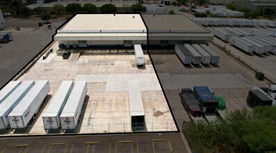 13609 Archer Dr, Laredo, TX à louer Photo de l’immeuble– Image 2 sur 2