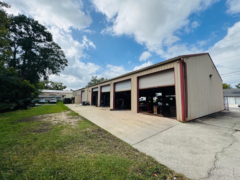 2890 Edison Ave, Jacksonville, FL à vendre - Photo de l’immeuble – Image 3 sur 4
