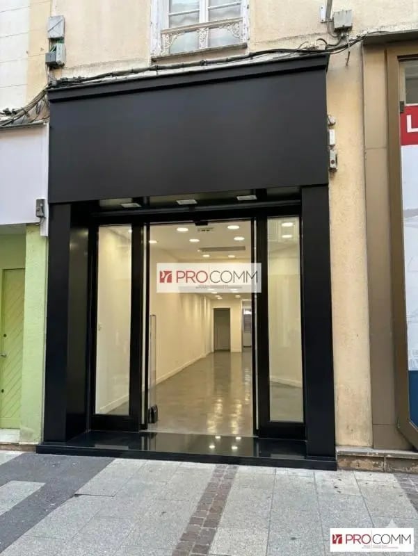 Plus de détails pour Local commercial à louer