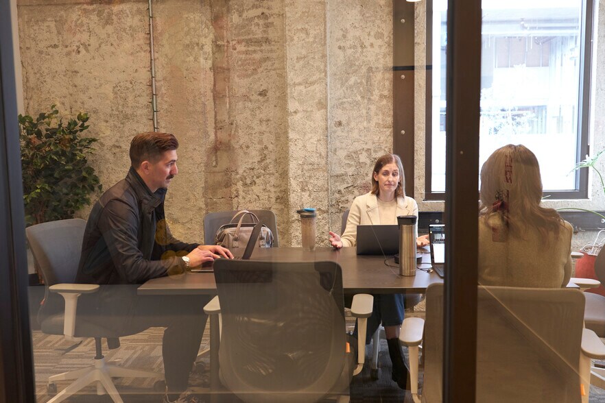 1528 Webster St, Oakland, CA à louer - Photo de l’immeuble – Image 2 sur 24