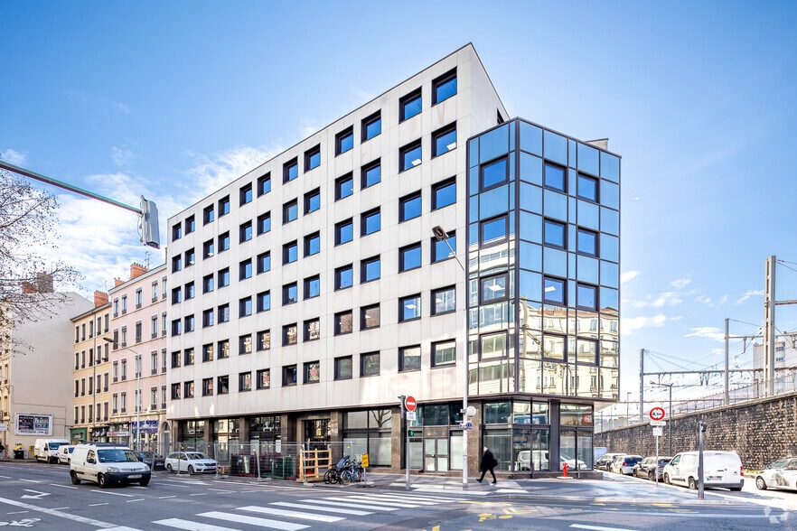 92 Cours Vitton, Lyon à louer - Photo principale – Image 1 sur 4