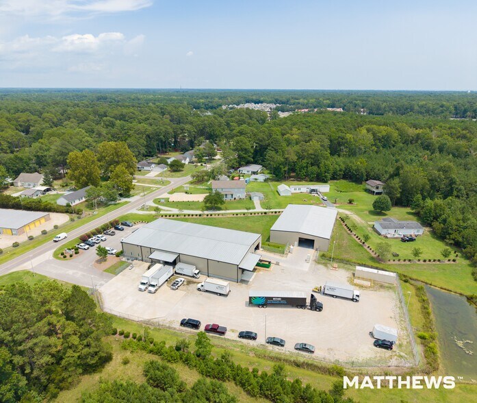 221 Calabash Rd NW, Calabash, NC à vendre - Photo de l’immeuble – Image 2 sur 3