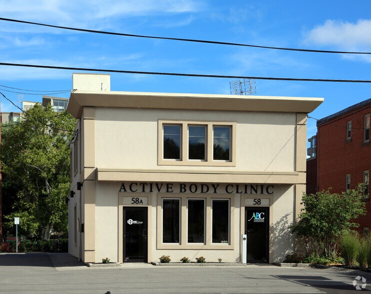 58 King St W, Hamilton, ON à louer - Photo principale – Image 1 sur 2