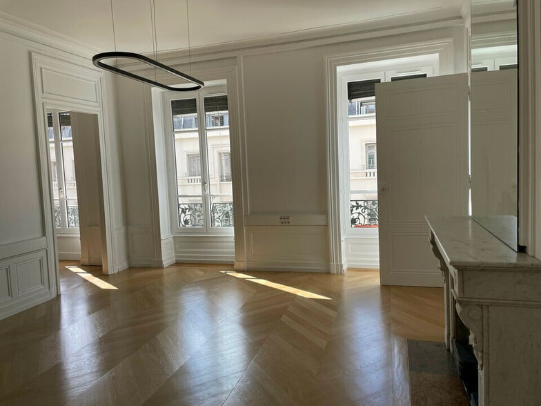 Bureau dans Lyon à louer - Photo intérieure – Image 3 sur 11