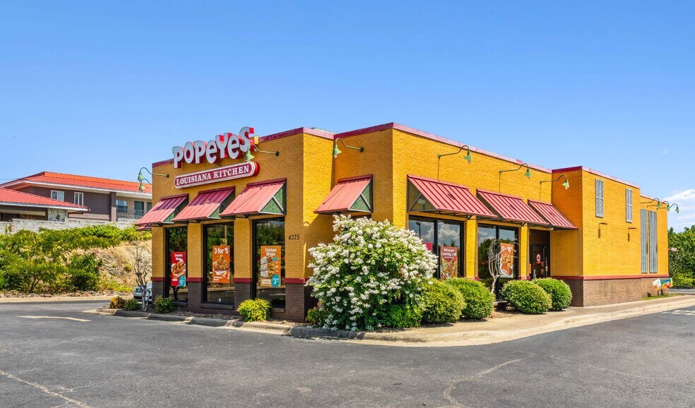 Popeyes | 3-Units | Hot Springs, AR portefeuille de 3 biens à vendre sur LoopNet.fr - Photo de l’immeuble – Image 1 sur 3