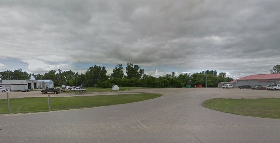 1111 Hwy 18, Carnduff, SK à vendre - Photo de l’immeuble – Image 1 sur 2