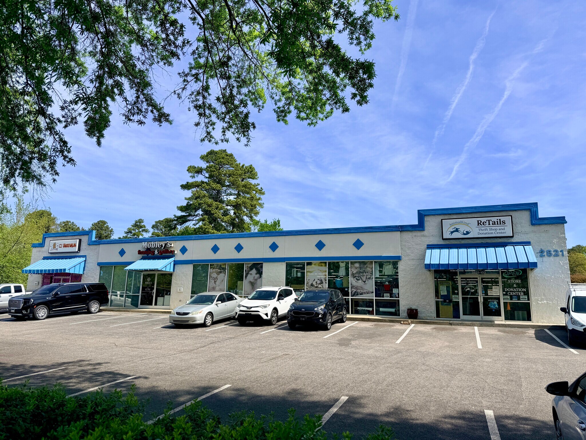 2821 Spring Forest Rd, Raleigh, NC à vendre Photo principale– Image 1 sur 10