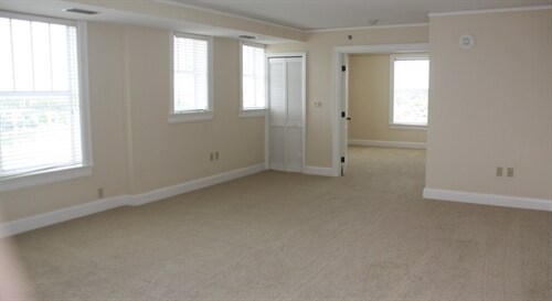 130 S Massachusetts Ave, Lakeland, FL à vendre - Photo intérieure – Image 3 sur 32