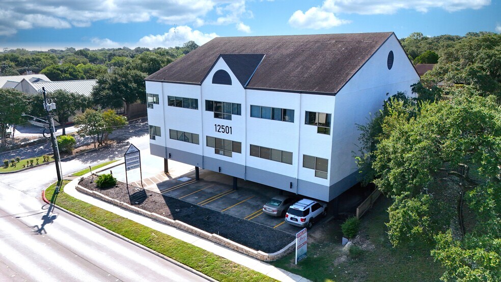 12501 Judson Rd, San Antonio, TX à louer - Photo de l’immeuble – Image 1 sur 22
