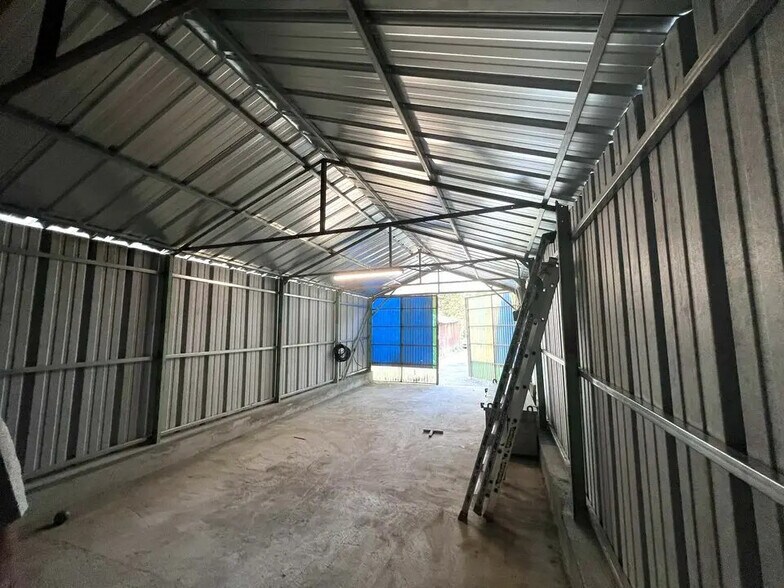 Industriel/Logistique dans Colomars à louer - Photo intérieure – Image 3 sur 3