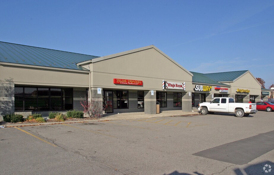 8980 N Rodgers Ct SE, Caledonia, MI à louer - Photo de l’immeuble – Image 2 sur 4