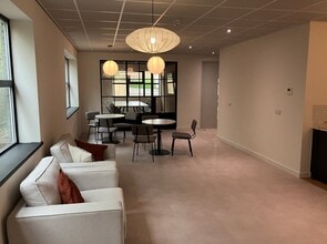 6-7 Beck Ct, Cardiff à louer Photo intérieure– Image 2 sur 2
