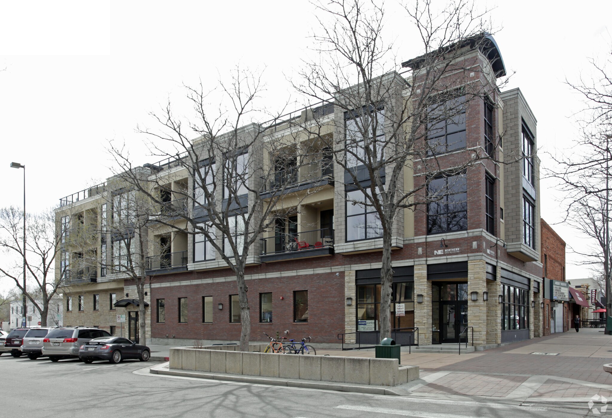 200 S College Ave, Fort Collins, CO à louer Photo de l’immeuble– Image 1 sur 6