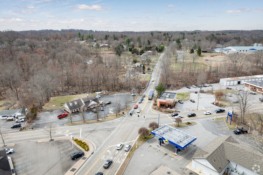 1663 Route 300, Newburgh, NY à vendre - Aérien – Image 1 sur 11
