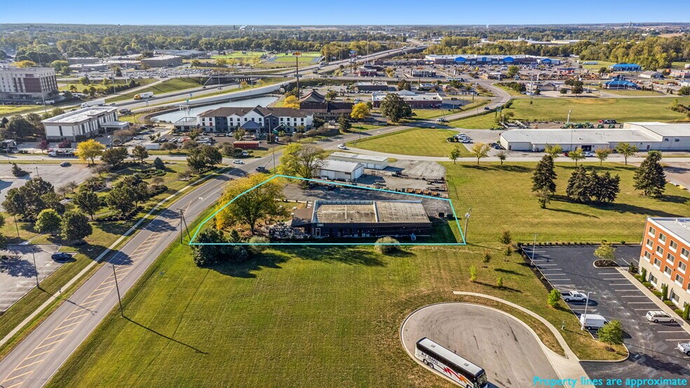 1720 North Ridge Rd, Findlay, OH à vendre - Photo de l’immeuble – Image 2 sur 56