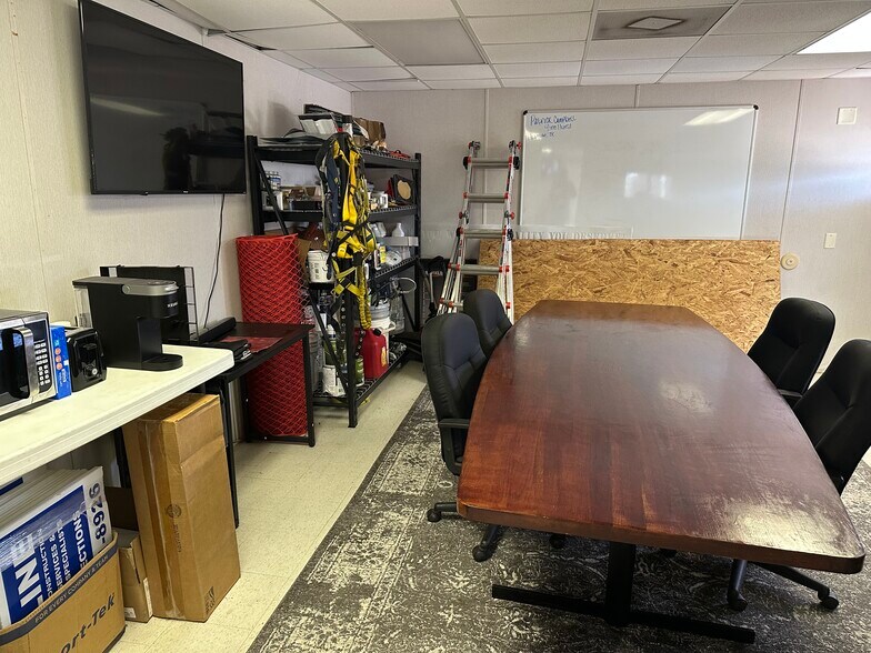 24203 FM 2100 Rd, Huffman, TX à vendre - Photo intérieure – Image 3 sur 35
