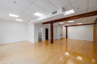 430-432 Rue Sainte-Hélène, Montréal, QC à louer Photo intérieure– Image 2 sur 7